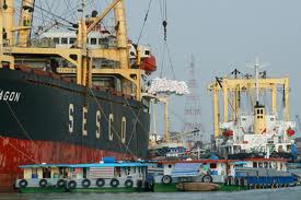 Vietnam perfecciona la economía mercantil orientada al socialismo